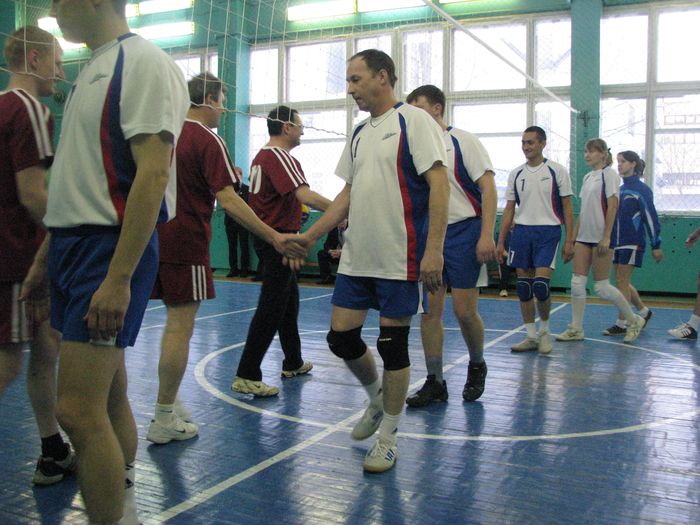 Команда Госслужбы занятости одержала очередную победу в играх по волейболу 
